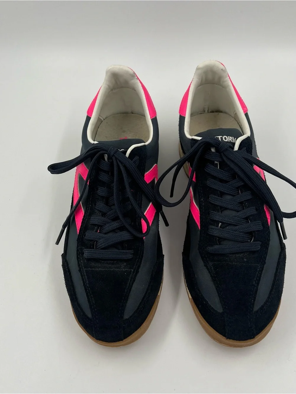 Tretorn Women’s Rawlins 2.0 Suede/Textile Sneakers Navy/Pink 6 Trainers